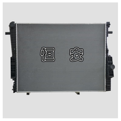 乘用車(chē)散熱器